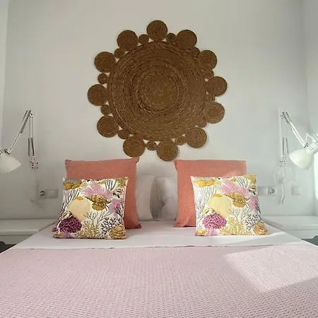 La Casa De Hesperides * 모로델제블